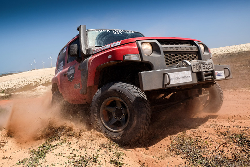 Illustration for article titled Ford Just Posting Pics Of Bronco-Like Off-Roader, Nothing To See Here